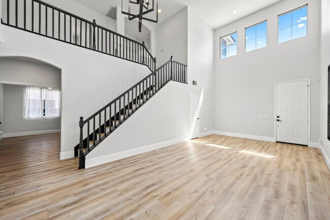 Building Photo - 40612 Chantemar Way