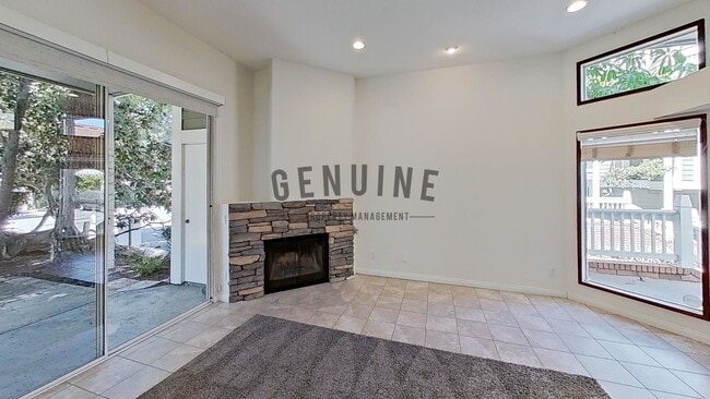 Coming Soon: Charming 2 Bed 2 Bath Condo i... - Coming Soon: Charming 2 Bed 2 Bath Condo i...