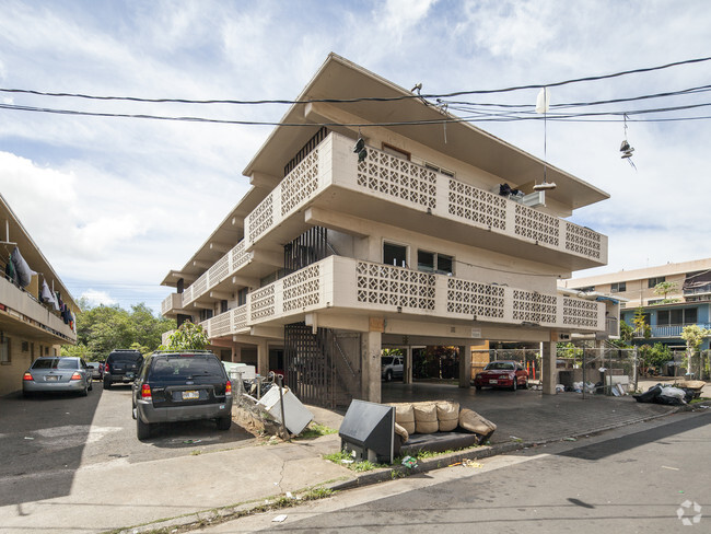 Building Photo - 94-321 Pupuole St