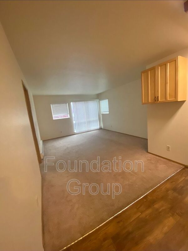 Foto del edificio - 922 N 104th St