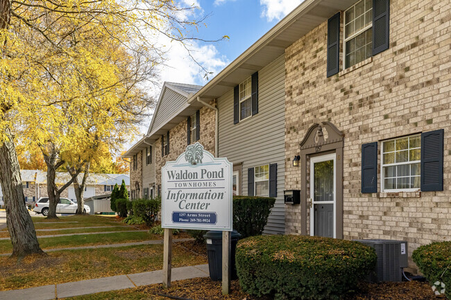 Leasing Office - Waldon Pond Townhomes