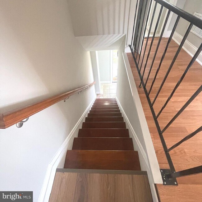 Foto del edificio - 8528 Chestnut Oak Rd