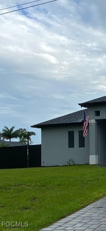 Foto principal - 1119 Colonial St E