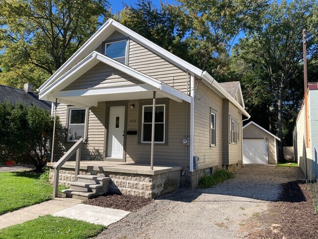 Building Photo - 408 S Clemens Ave