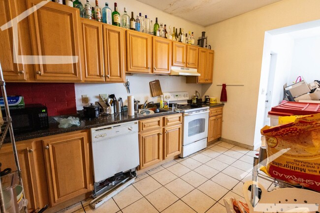 Foto del edificio - 9/1 Great 5BR/2BA deal near B/C/D trains, ...