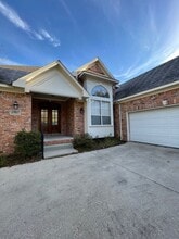 Building Photo - 17817 Suma Hill Rd