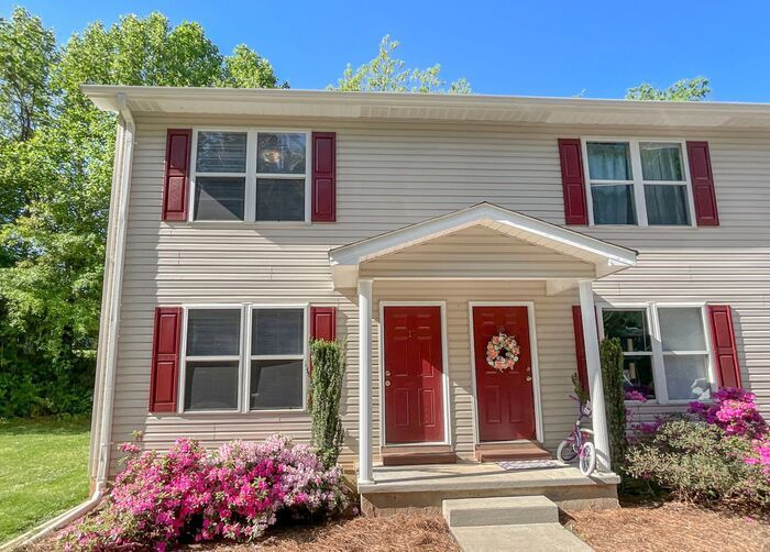 1520 N Main Ave, Hickory, NC 28601 House Rental in Hickory, NC