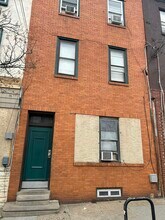 Building Photo - 2538 Amber St