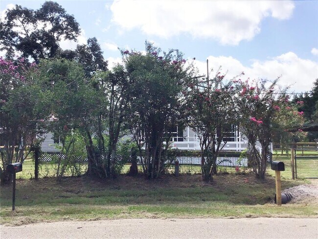 Foto del edificio - 14020 Old Texaco Rd