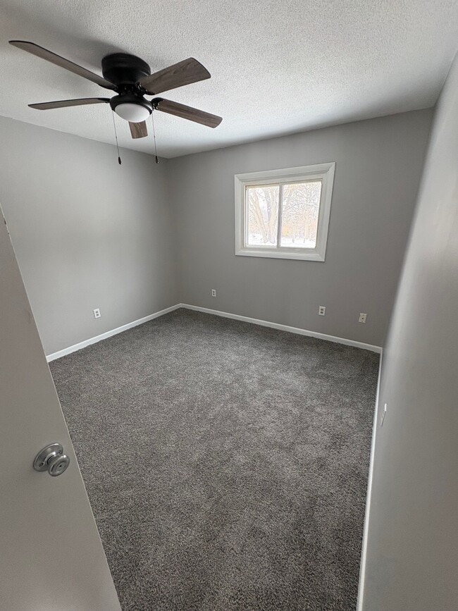 Foto del edificio - 1706 Getz Rd