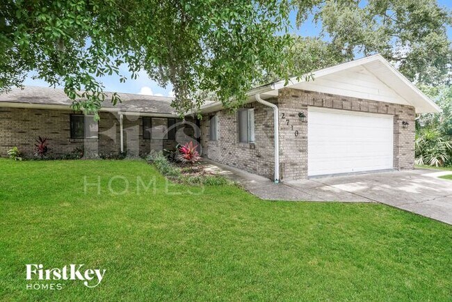 Foto del edificio - 2710 Victory Palm Dr