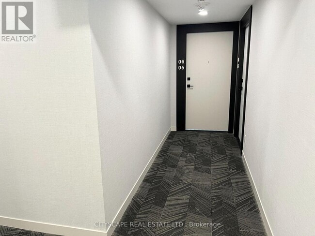 Building Photo - 319 Jarvis St