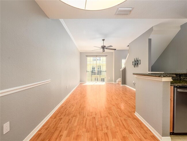 Building Photo - 131 Grand Beach Pl