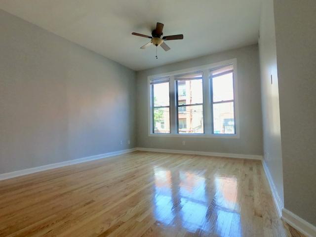 Foto del edificio - 2 bedroom in Chicago IL 60640