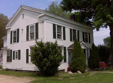 Primary Photo - 621 Oak St