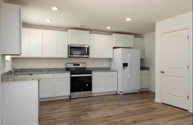Building Photo - 6578 Creek Cir
