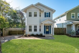 Building Photo - 1003 Cherry Laurel St