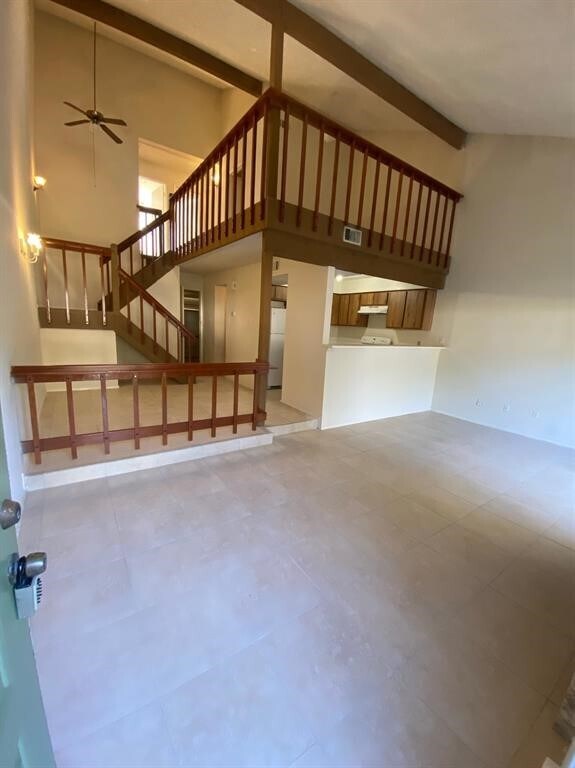 Foto principal - 3010 Windchase Blvd
