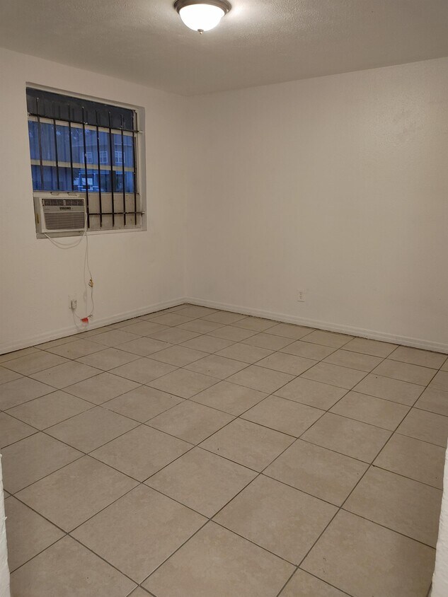 Foto del edificio - 1820 Whitner St