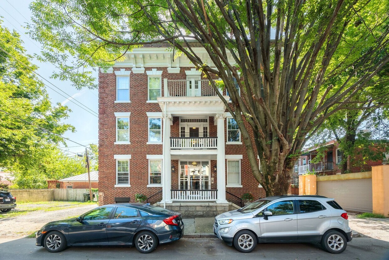 Foto principal - 101 N Stafford Ave