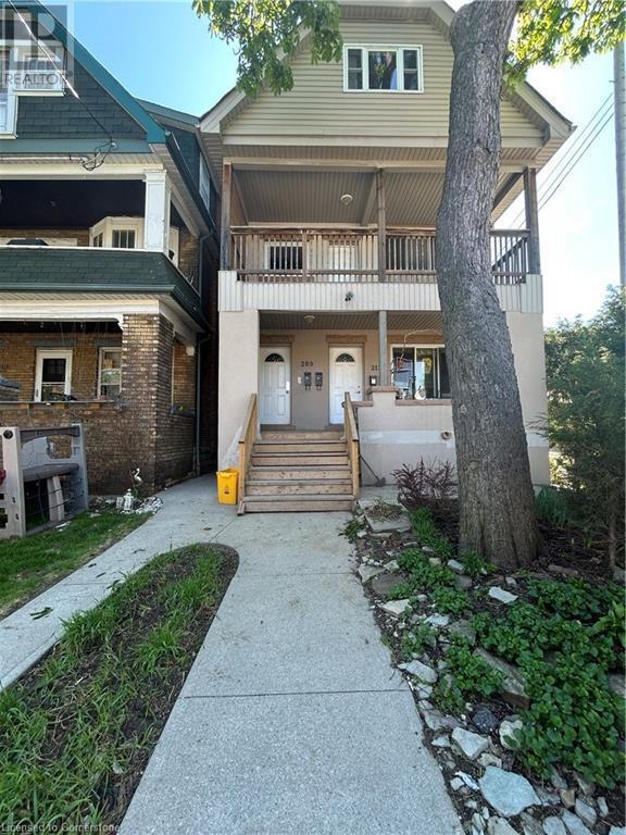 Primary Photo - 209 Balsam Ave S