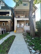 Building Photo - 209 Balsam Ave S
