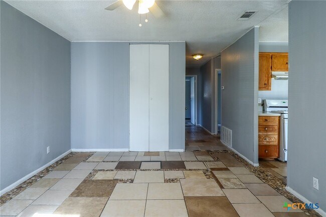 Foto del edificio - 1309 Greenwood Ave