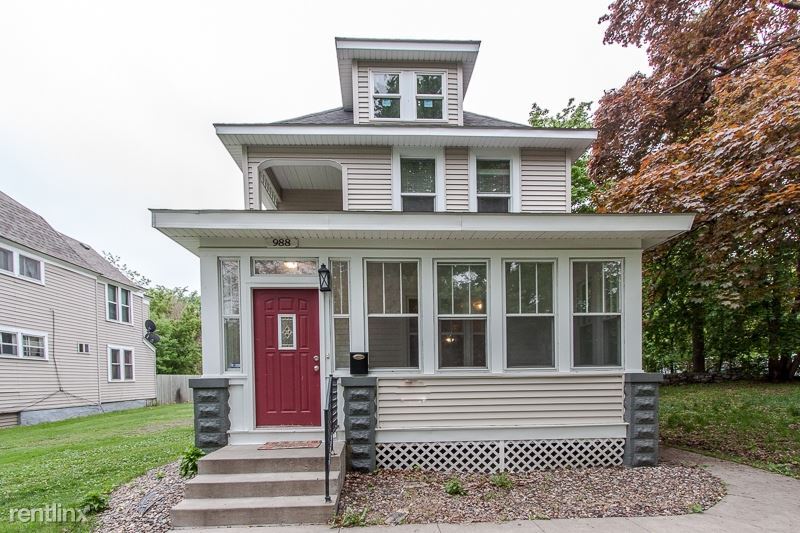 Primary Photo - 3 br, 1.5 bath House - 988 Reaney Avenue