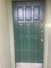 Building Photo - 10525 SW 112th Ave