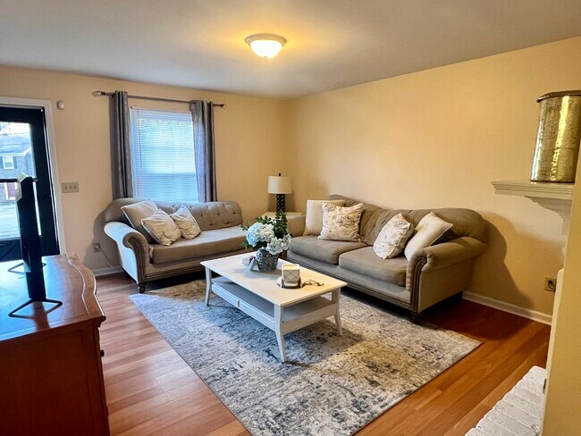 Living Room with desk area for remote work - 314 Woodlark Ct