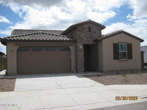 Building Photo - 3155 E Wild Dr