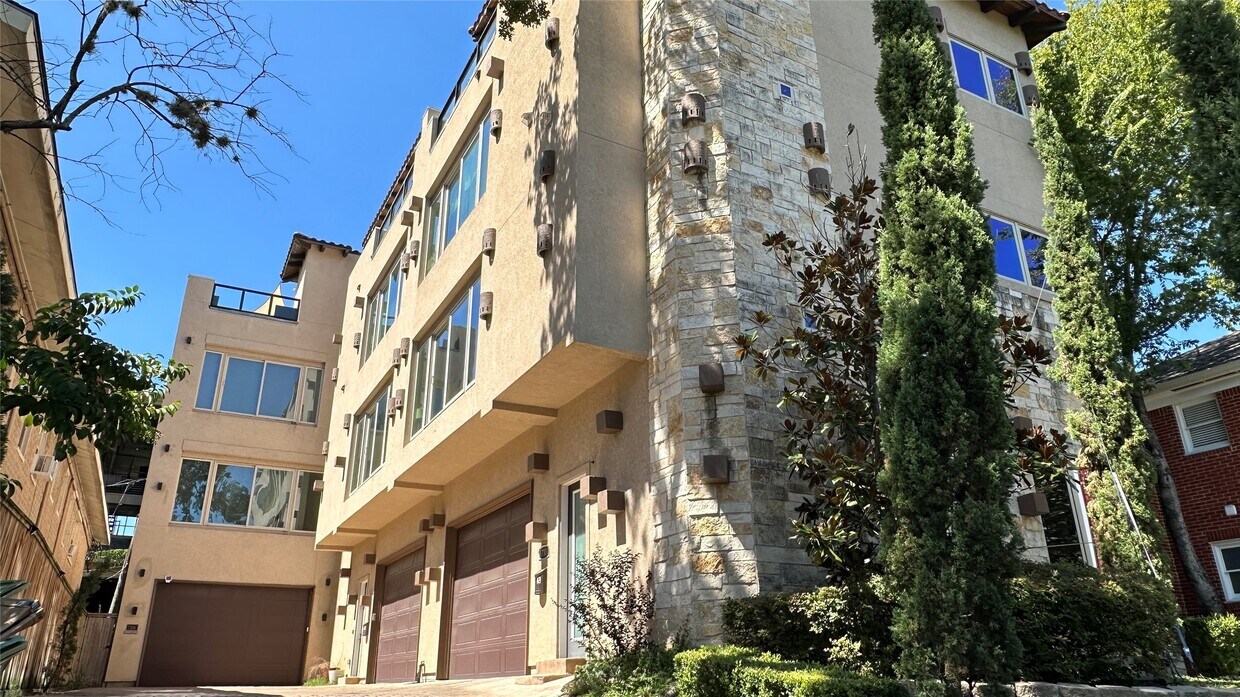 Foto principal - 710 Stanford St