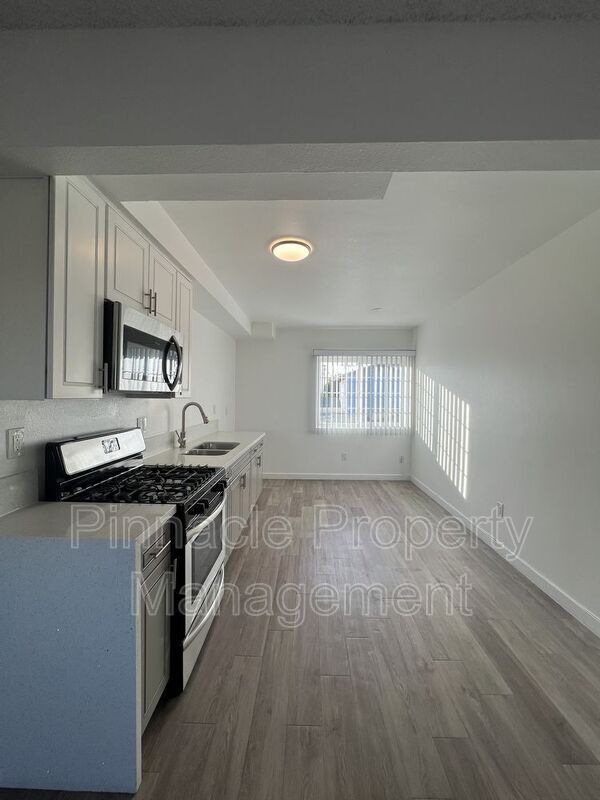 Building Photo - 1234 Marine Ave