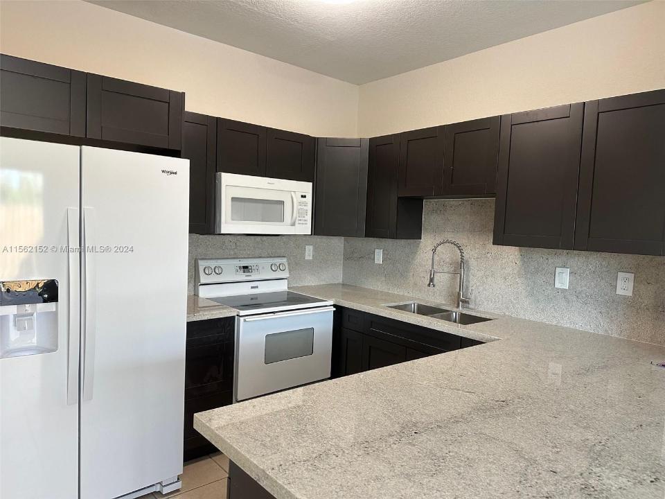 10941 SW 181st Ter Unit 0000, Miami, FL 33157 Condo for Rent in Miami