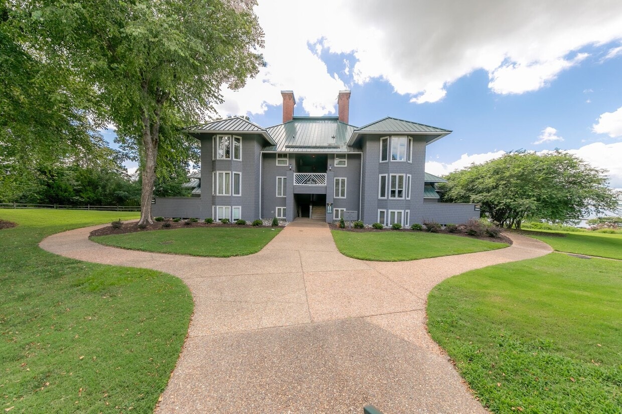 Photo - 707 Graves' Ordinary, Williamsburg, VA 23185