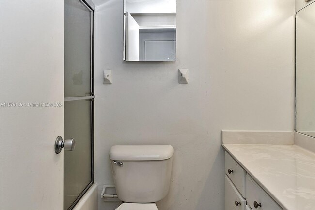 Building Photo - 1200 West Ave