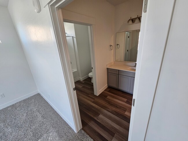 Foto del edificio - 13606 Hanley Ln