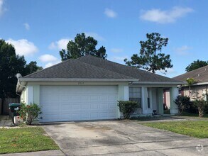 Building Photo - 2024 Donegan Pl