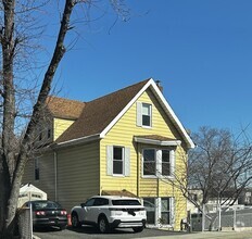 Building Photo - 1600 Union Turnpike
