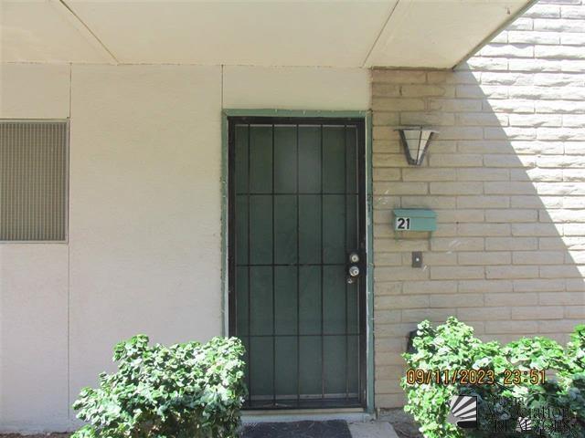 Primary Photo - 2150 S Avenue A