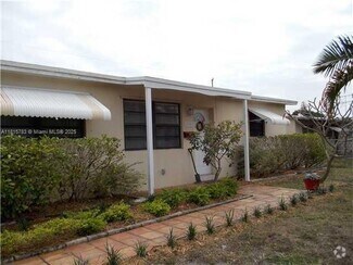 Building Photo - 4160 NW 12th Ave