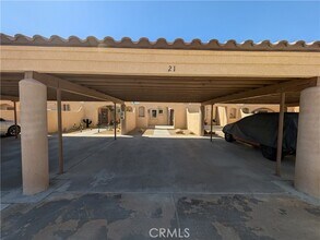 Building Photo - 27160 Vista Rd