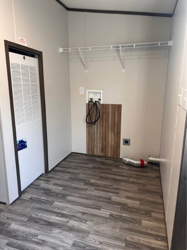 Photo - 3200 S Highland Park Dr House