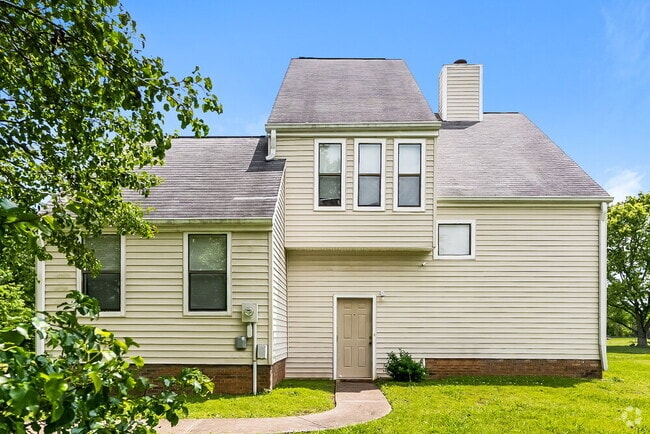 Building Photo - 110 Bland Dr