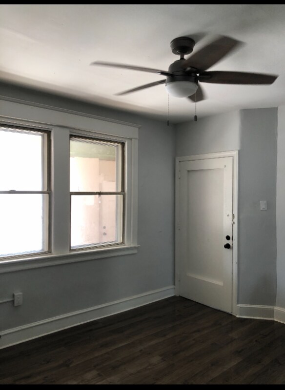 Foto del edificio - 613 W Courtland St