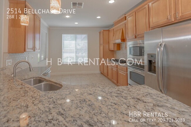 Building Photo - 2514 Bellchase Dr