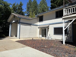 Building Photo - 3594 Camino Hills Dr