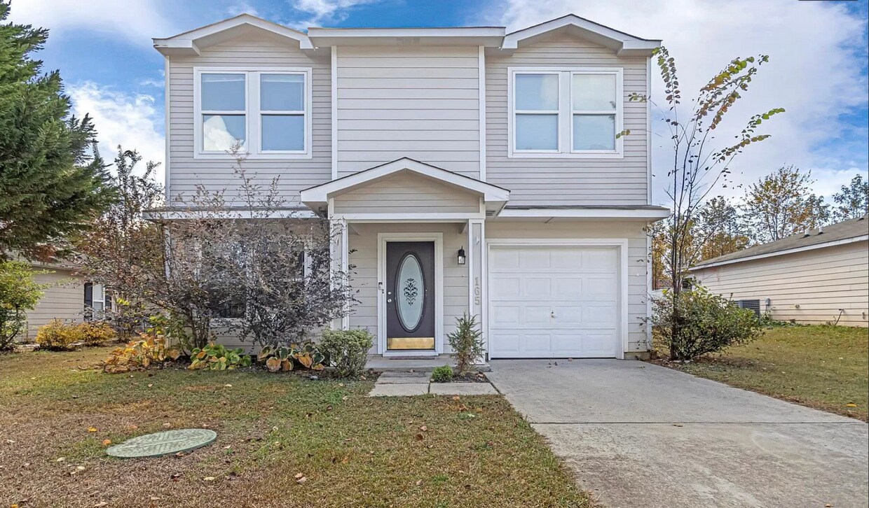 3 Bedroom 2.5 Bathrooms Toney, AL House Rental in Toney, AL