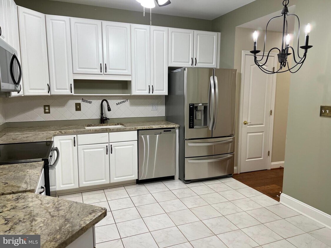 2111 Ganton Green Unit E 301, Woodstock, MD 21163 Room for Rent in