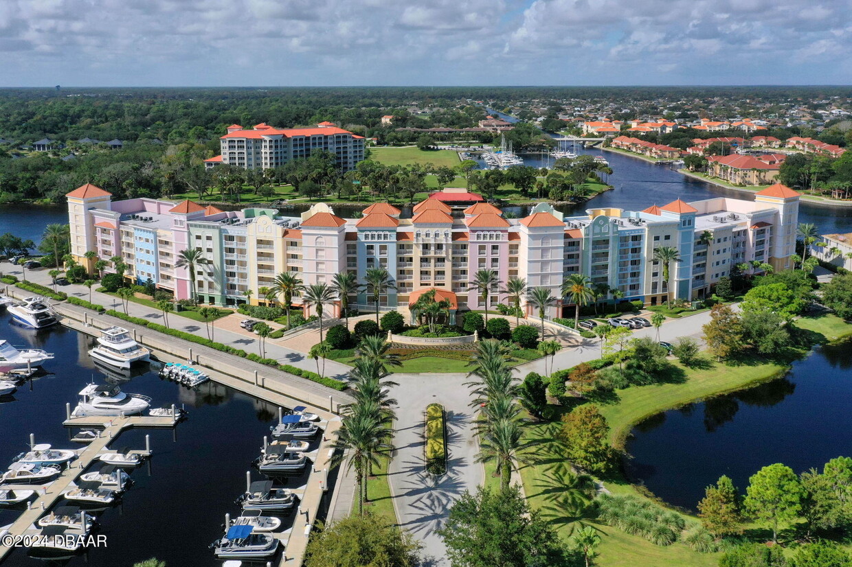 Foto principal - 102 Yacht Harbor Dr